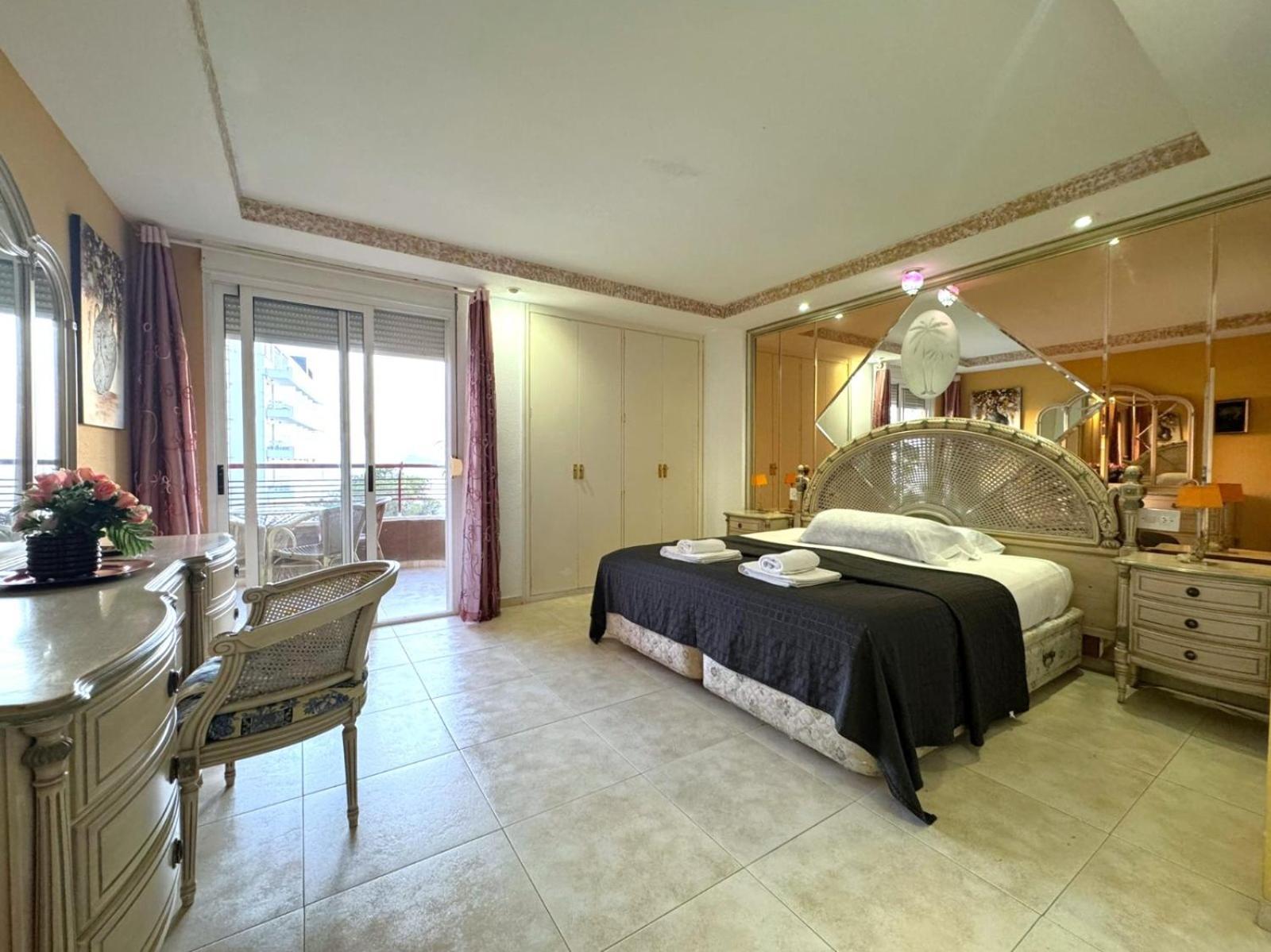 Coblanca 8-2º Fantasy Apartman Benidorm Kültér fotó
