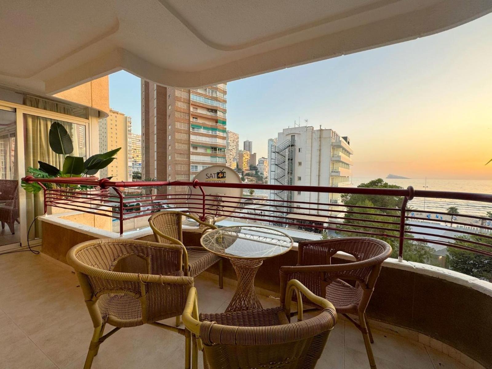 Coblanca 8-2º Fantasy Apartman Benidorm Kültér fotó
