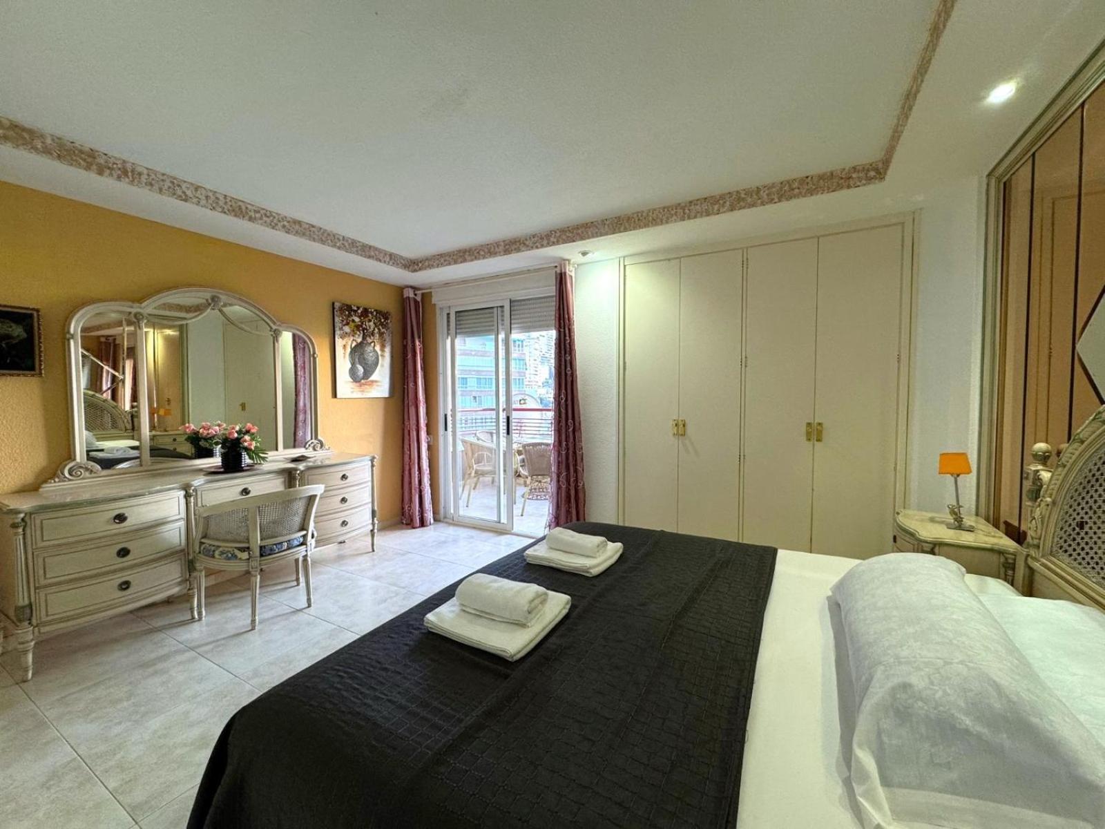 Coblanca 8-2º Fantasy Apartman Benidorm Kültér fotó